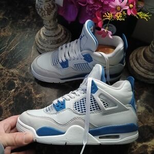 Jordan 4 Retro Military Blue Streetwear/Basketball Shoes Size 5 Youth/6.5 Women